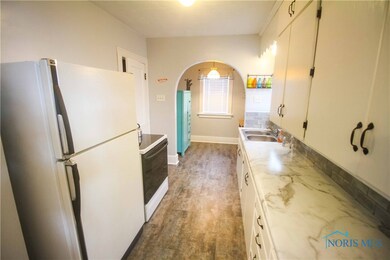 3627 Torrance Dr, Toledo, OH 43612 - photo 7