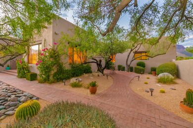 Front Entrance - Courtyard 1