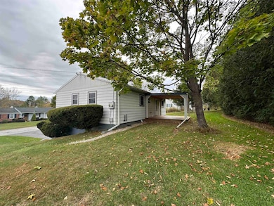 12 Brentwood Dr, Rutland, VT 05701 - photo 3