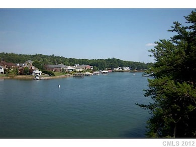Exterior Front - Lake Norman