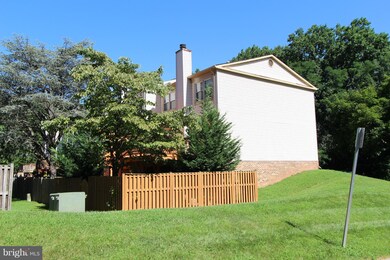 6103 Heron Pond Ct, Burke, VA 22015 - photo 3