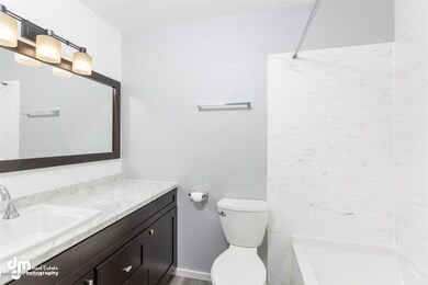 Master bathroom 2