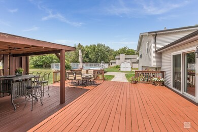 10S524 Wind Jammer Ln, Naperville, IL 60564 - photo 3