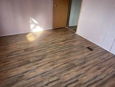 414 Wolf Trap Rd unit 4, Yorktown, VA 23692 - photo 7