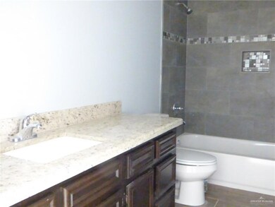 808 Pearl Dr, Donna, TX 78537 - photo 5