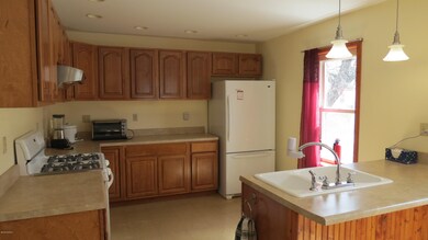 2-fam 1st fl modern kitchen