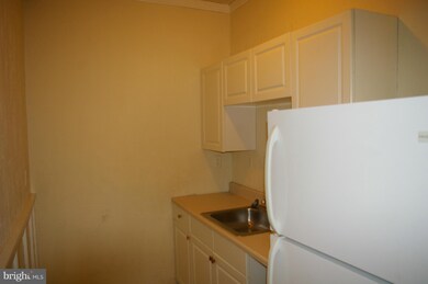270 N Washington St unit F/G, Berkeley Springs, WV 25411 - photo 5