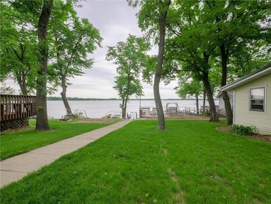 1321 S Darling Dr NW unit 3, Alexandria, MN 56308 - photo 2