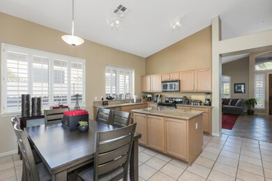 8) KITCHEN