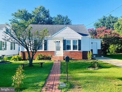 402 Robinson Ave, Cambridge, MD 21613 - photo 2