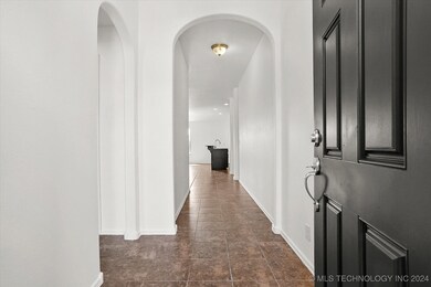 14616 E 111th Place N, Owasso, OK 74055 - photo 5