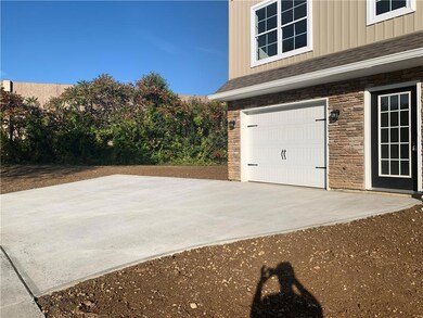 1599 Greystone Cir, Alburtis, PA 18011 - photo 2