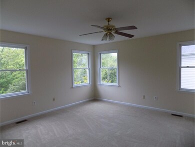 21 Park Dr, Mullica Hill, NJ 08062 - photo 2