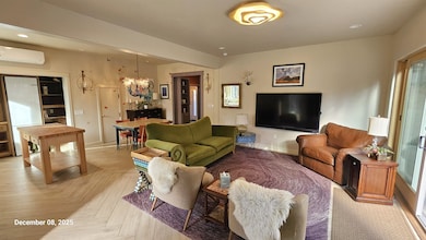 713 Mountain Oak Dr, Mount Shasta, CA 96067 - photo 3