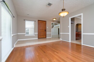 906 Layfair Place, Friendswood, TX 77546 - photo 4