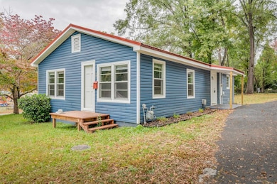 42 Bishop St, Inman, SC 29349 - photo 4