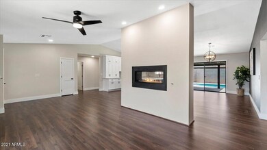 04-Family Room
