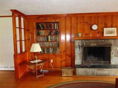 456 Sunderland Rd, Amherst, MA 01002 - photo 6