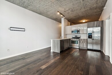 unlisted-address, Chicago, IL 60605 - photo 5