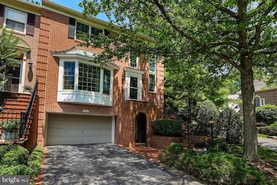 8307 Turnberry Ct, Potomac, MD 20854 - photo 2