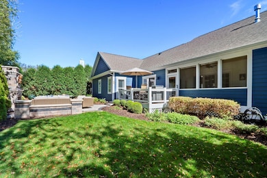 833 Red Hawk Dr, Walworth, WI 53184 - photo 5