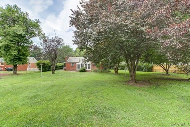 9811 Gardenia Dr, Henrico, VA 23228 - photo 7