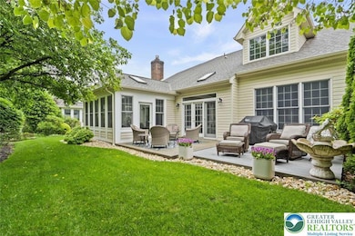 4741 Pinehurst Cir unit 10, Center Valley, PA 18034 - photo 2