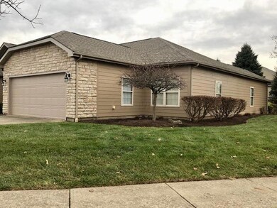 102 Camber Dr, Circleville, OH 43113 - photo 2