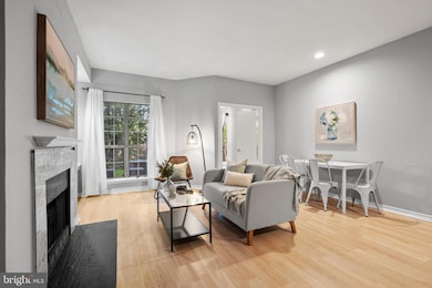 3909 Penderview Dr unit 1903, Fairfax, VA 22033 - photo 3