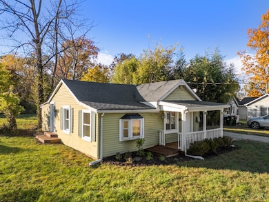 8811 Pine Rd, Cincinnati, OH 45242 - photo 2