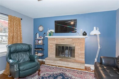 900 NW B St, Blue Springs, MO 64015 - photo 5