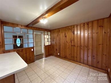 1431 Woodhill Ln, Charlotte, NC 28205 - photo 7