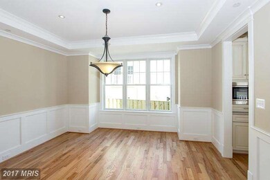 4605 Chestnut St, Bethesda, MD 20814 - photo 5