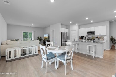 948 Bourne Dr SW, Ocean Isle Beach, NC 28469 - photo 5