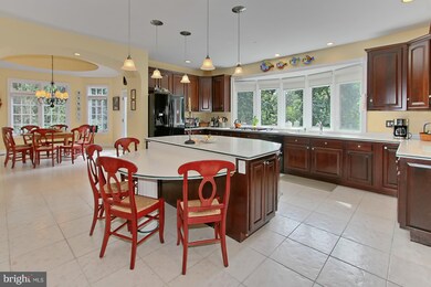 15408 Kentwell Cir, Centreville, VA 20120 - photo 7