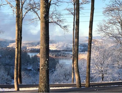 5A7E9A3F-6F8B-4343-B572-28F7B7279379