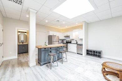 15 Hawley St unit 302, Northampton, MA 01060 - photo 5