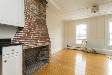 78 Washington Square unit 4, Salem, MA 01970 - photo 3