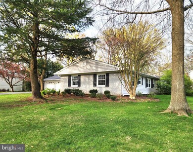 4114 Maureen Ln, Fairfax, VA 22033 - photo 4