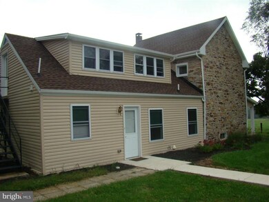 1343 Apple Way, Saint Thomas, PA 17252 - photo 3