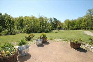 14220 W 700 S, Columbus, IN 47201 - photo 3