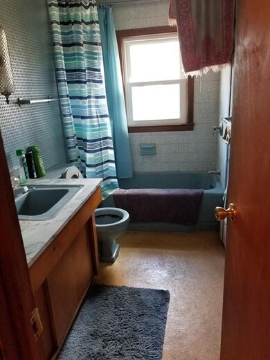 60 Autumn Rd, West Springfield, MA 01089 - photo 2