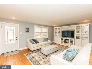 804 Earlington Rd, Havertown, PA 19083 - photo 4