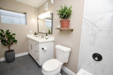 2515 Yoakum Blvd unit 4, Houston, TX 77006 - photo 7