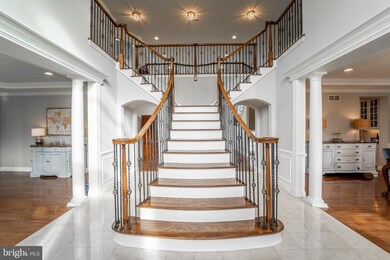 241 Cecelia Acres Dr, Warminster, PA 18974 - photo 2