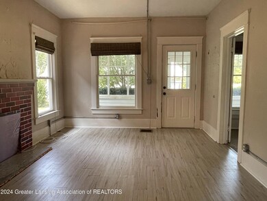 312 Isbell St, Lansing, MI 48910 - photo 5