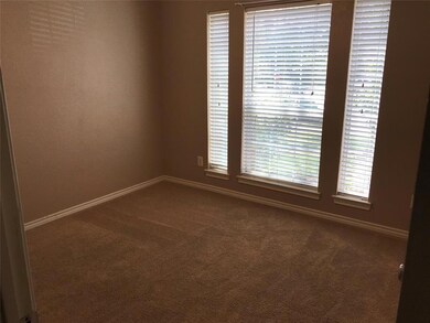 2109 Leslie St, Denton, TX 76205 - photo 7