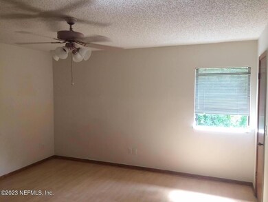 4459 Melissa Ct N, Jacksonville, FL 32210 - photo 3