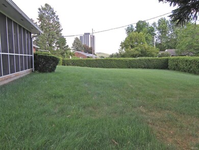 1637 8th Ave, Bethlehem, PA 18018 - photo 5