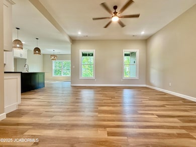 5302 Thornridge Dr, Jefferson City, MO 65109 - photo 3